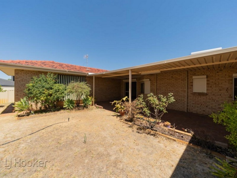 69 Ten Seldam Circle, Winthrop WA 6150