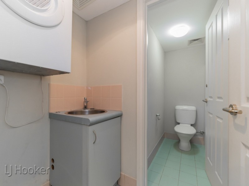 26/134 Mounts Bay Road, Perth WA 6000