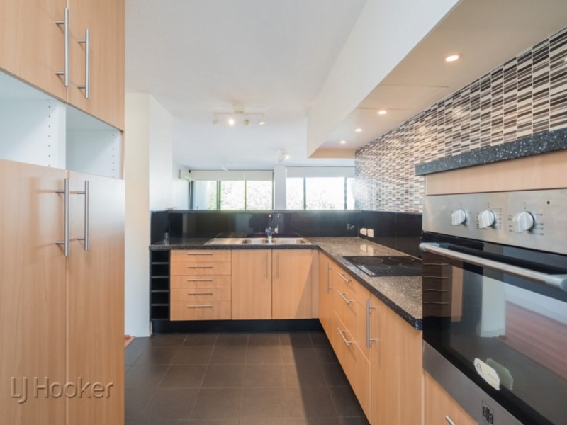 30/2 Goderich Street, East Perth WA 6004