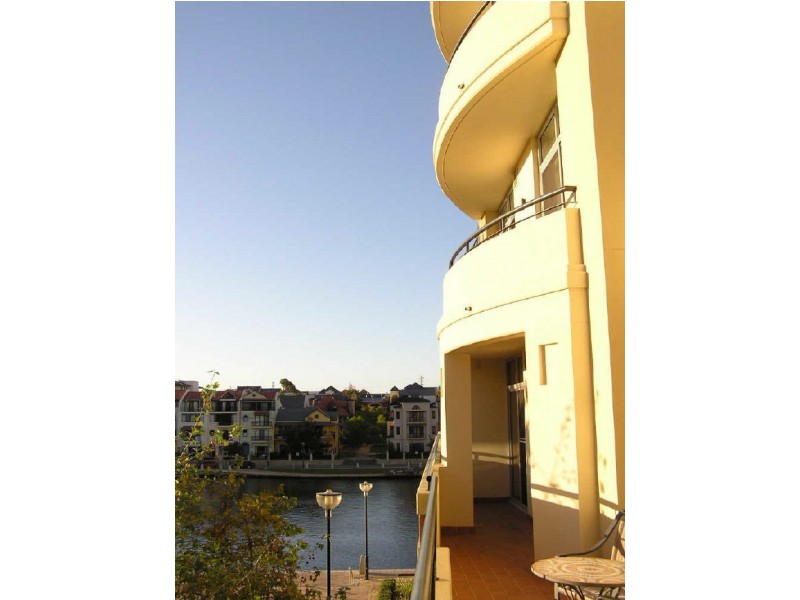 28/20 Royal Street, East Perth WA 6004