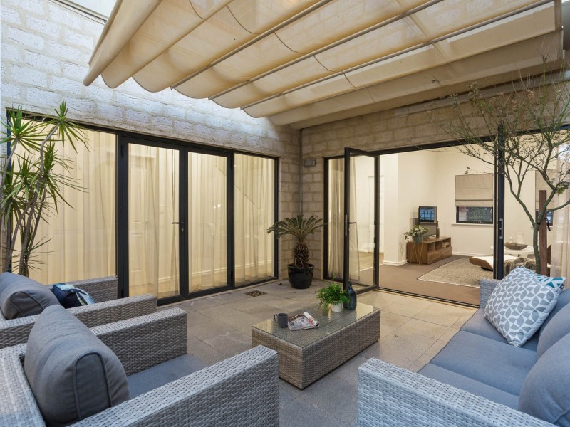 16 Victory Terrace, East Perth WA 6004