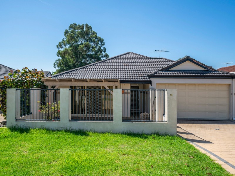 2/17-19 Hehir Street, Belmont WA 6104