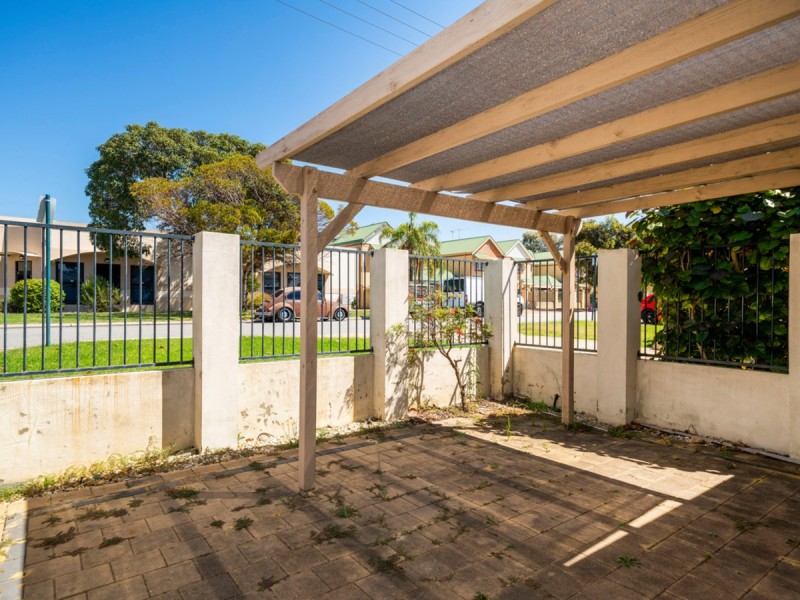 2/17-19 Hehir Street, Belmont WA 6104
