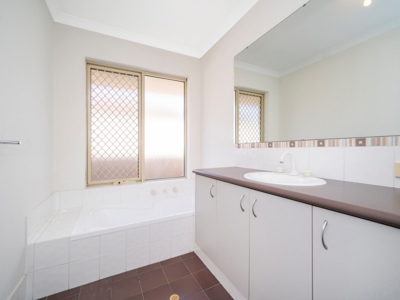 2/17-19 Hehir Street, Belmont WA 6104