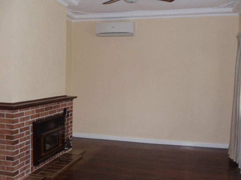 17 Bourke Street, Yokine WA 6060