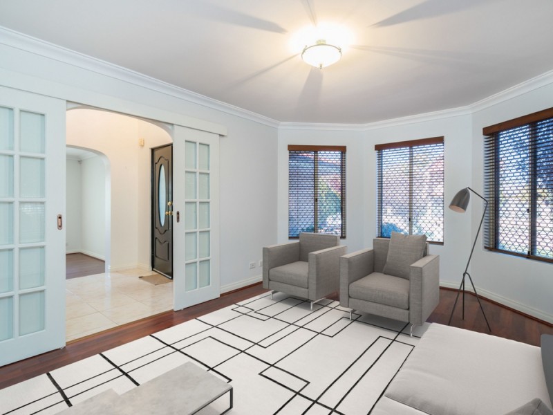 30 Waterside Crescent, Gwelup WA 6018