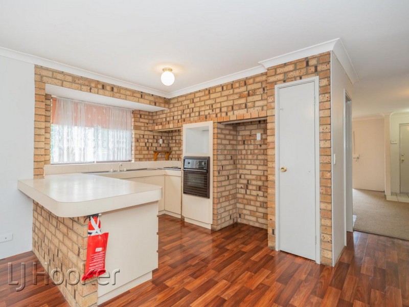 15 Kingston Place, Midland WA 6056
