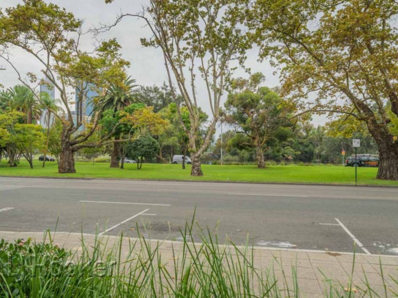 5/138 Mounts Bay Road, Perth WA 6000