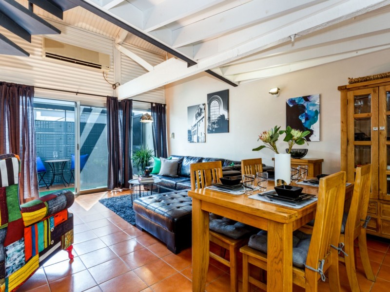 17 Little Brown Street, East Perth WA 6004