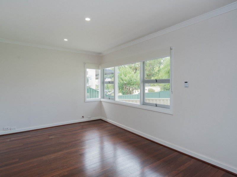 27 Wendron Street, Cloverdale WA 6105