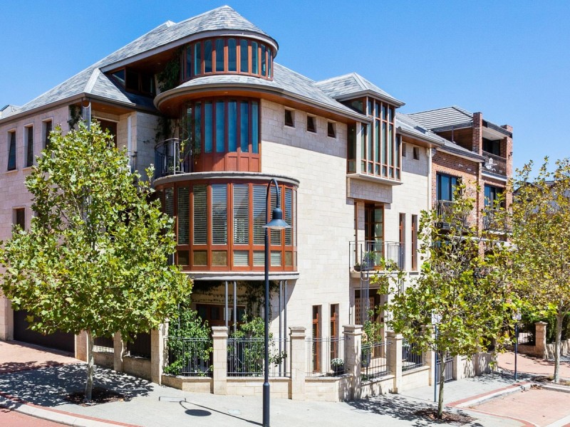 4 Haig Park Circle, East Perth WA 6004