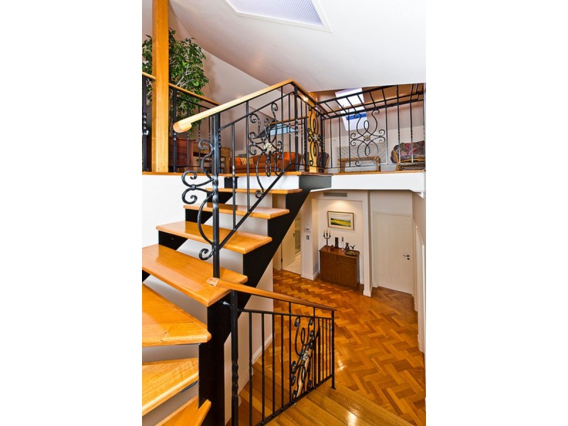 8 Victory Terrace, East Perth WA 6004