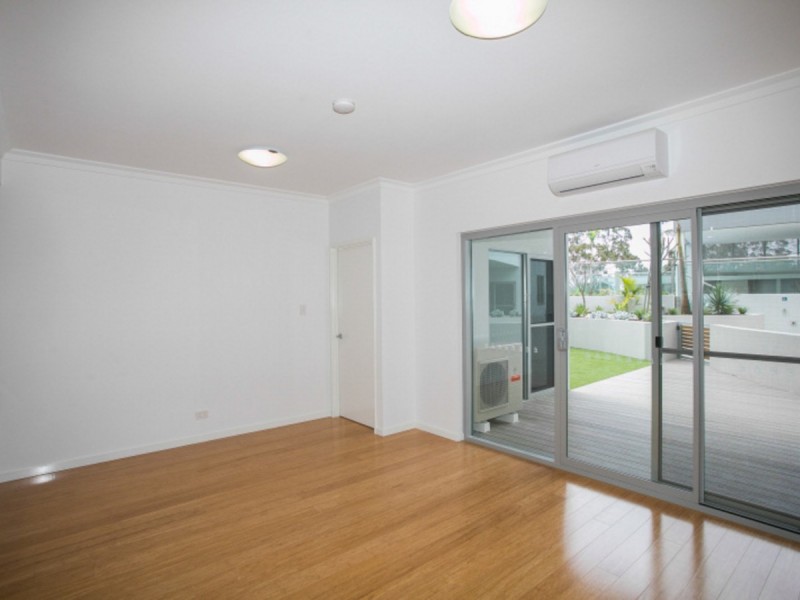 11/2 Rowe Avenue, Rivervale WA 6103