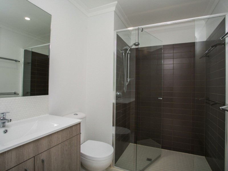 11/2 Rowe Avenue, Rivervale WA 6103