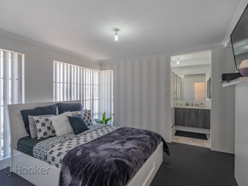 32 Vidalia Drive, Aveley WA 6069