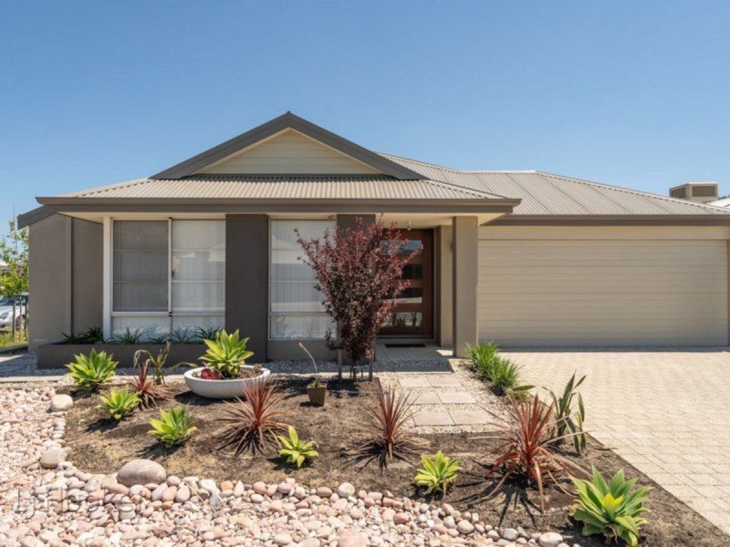 32 Vidalia Drive, Aveley WA 6069