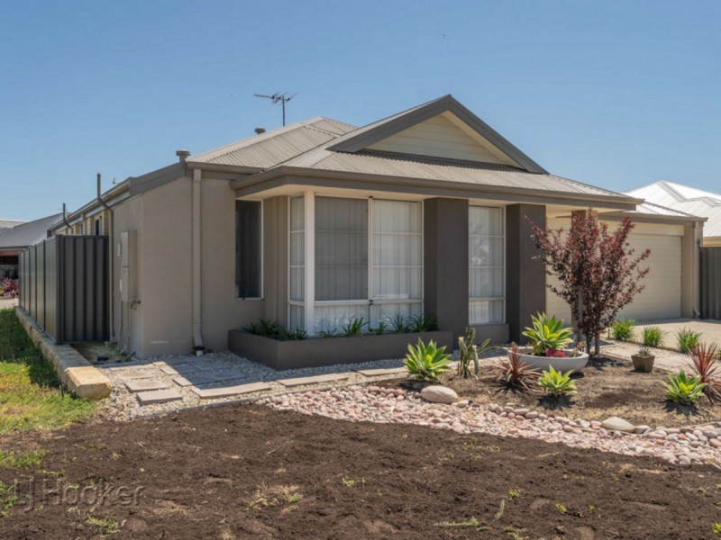 32 Vidalia Drive, Aveley WA 6069