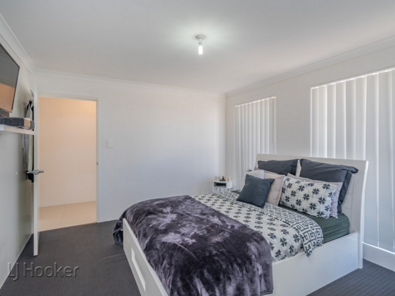 32 Vidalia Drive, Aveley WA 6069