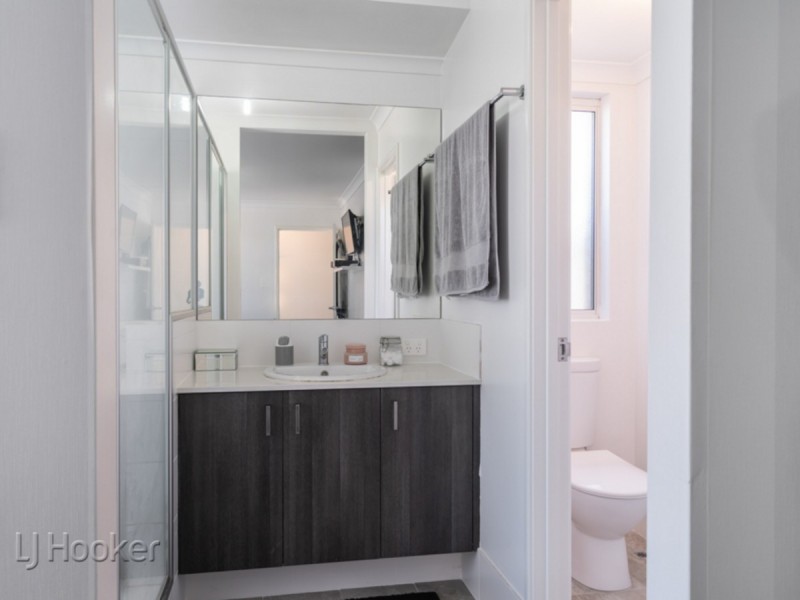 32 Vidalia Drive, Aveley WA 6069