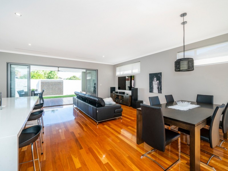 94a St Kilda Road, Rivervale WA 6103