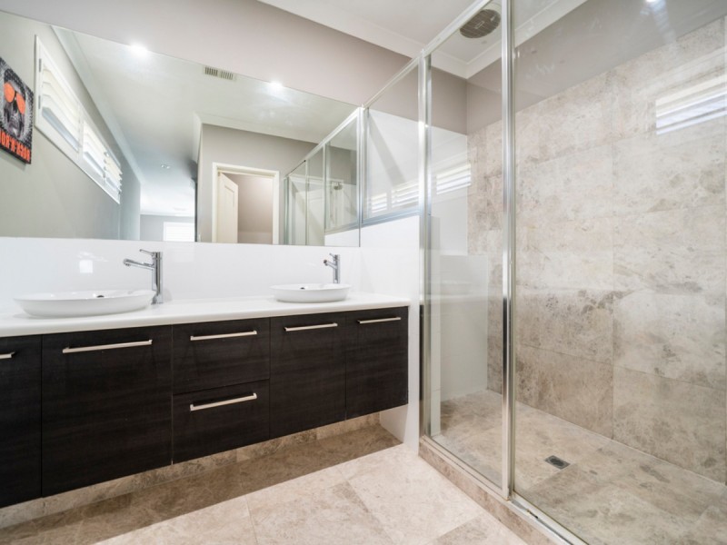 94a St Kilda Road, Rivervale WA 6103