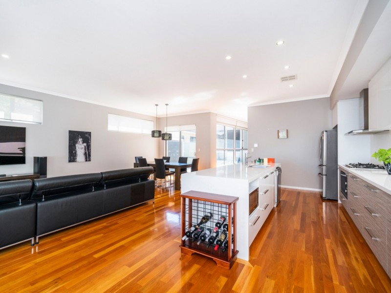 94a St Kilda Road, Rivervale WA 6103