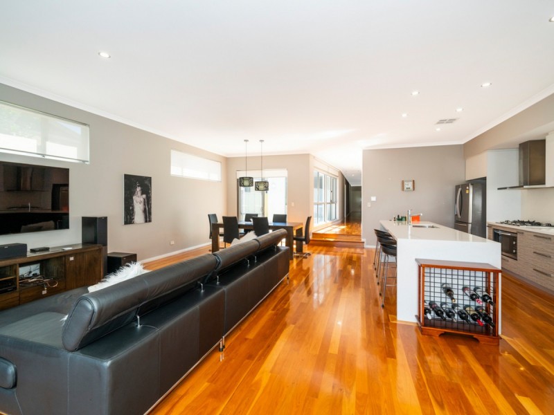 94a St Kilda Road, Rivervale WA 6103