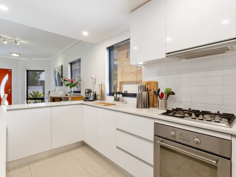 44 Tully Road, East Perth WA 6004