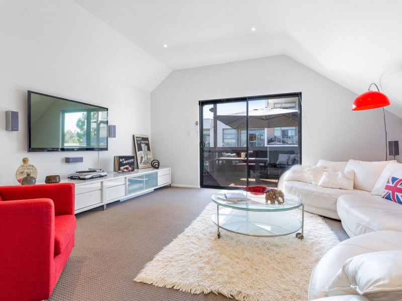 44 Tully Road, East Perth WA 6004