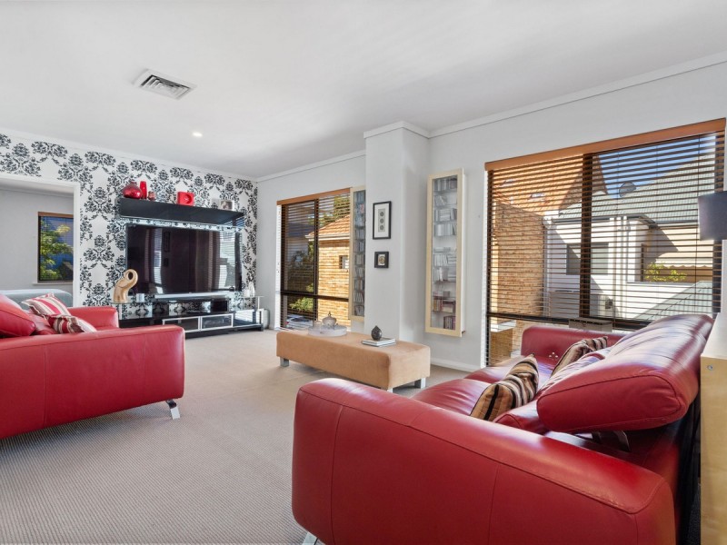 44 Tully Road, East Perth WA 6004