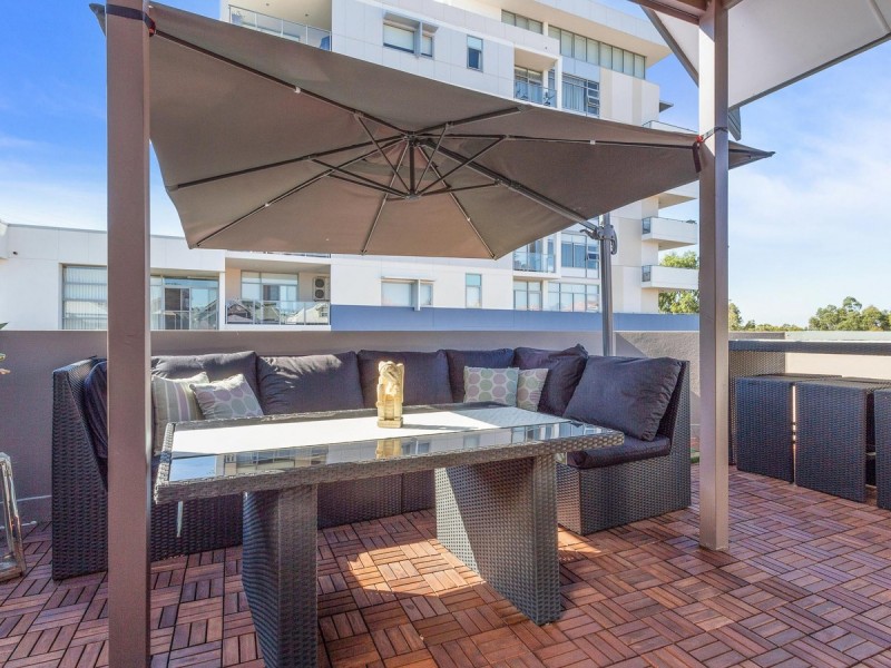 44 Tully Road, East Perth WA 6004