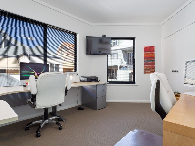 44 Tully Road, East Perth WA 6004