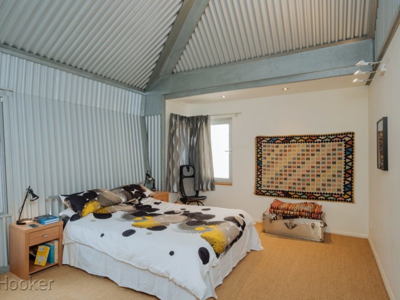 18 Tully Road, East Perth WA 6004