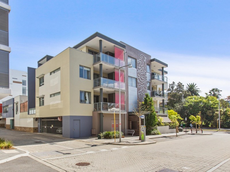 3/2 Bremer Promenade, East Perth WA 6004