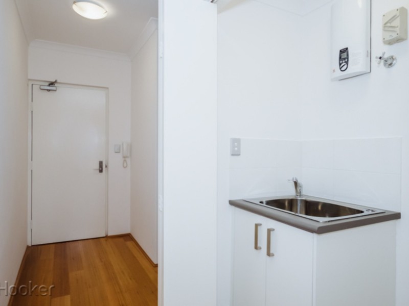 1/139 Fitzroy Road, Rivervale WA 6103