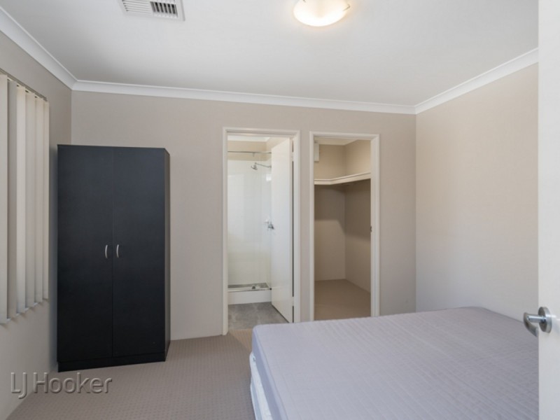 16B Central Terrace, Beckenham WA 6107