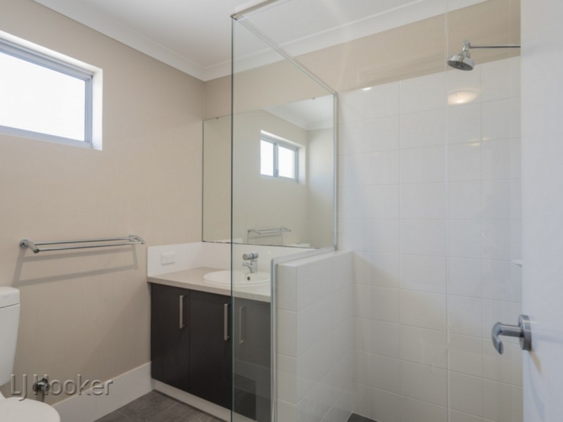 16B Central Terrace, Beckenham WA 6107