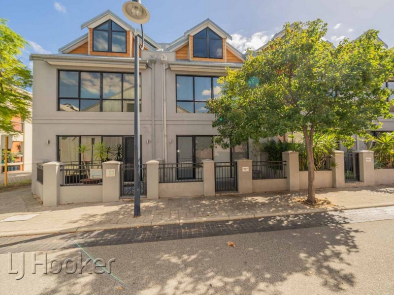 18 Boans Lane, East Perth WA 6004