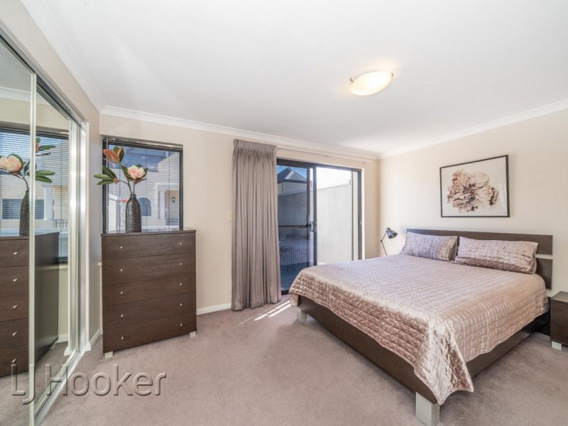 18 Boans Lane, East Perth WA 6004