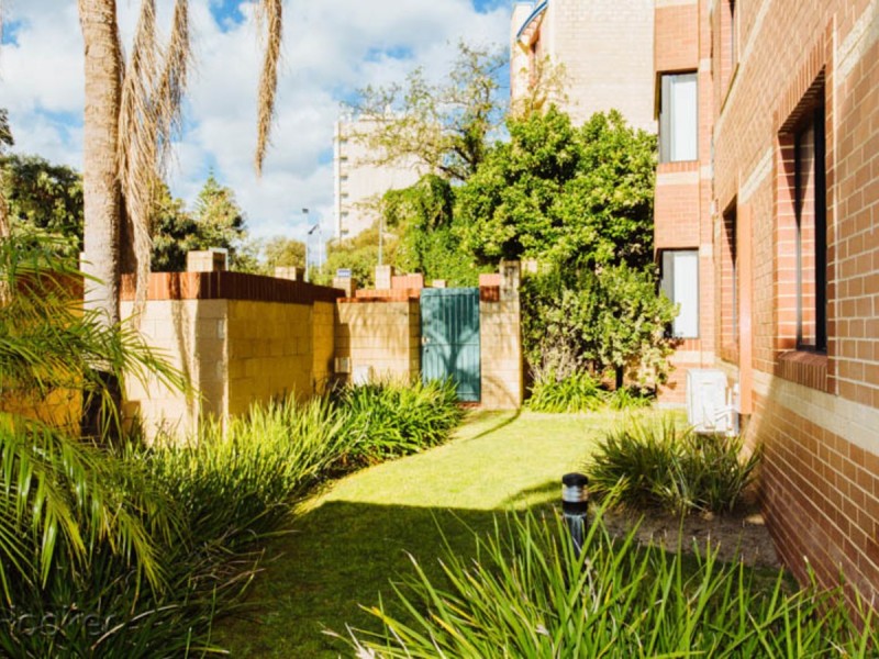 6/23 Wellington Street, East Perth WA 6004