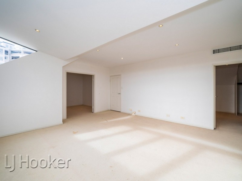 10/35 Haig Park Circle, East Perth WA 6004