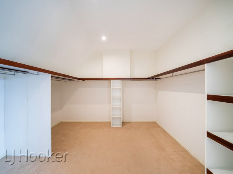 10/35 Haig Park Circle, East Perth WA 6004