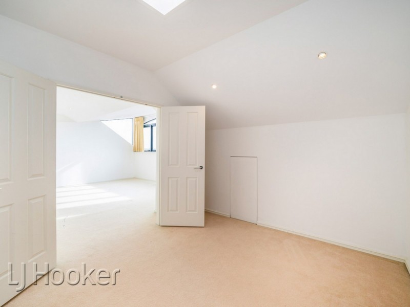 10/35 Haig Park Circle, East Perth WA 6004