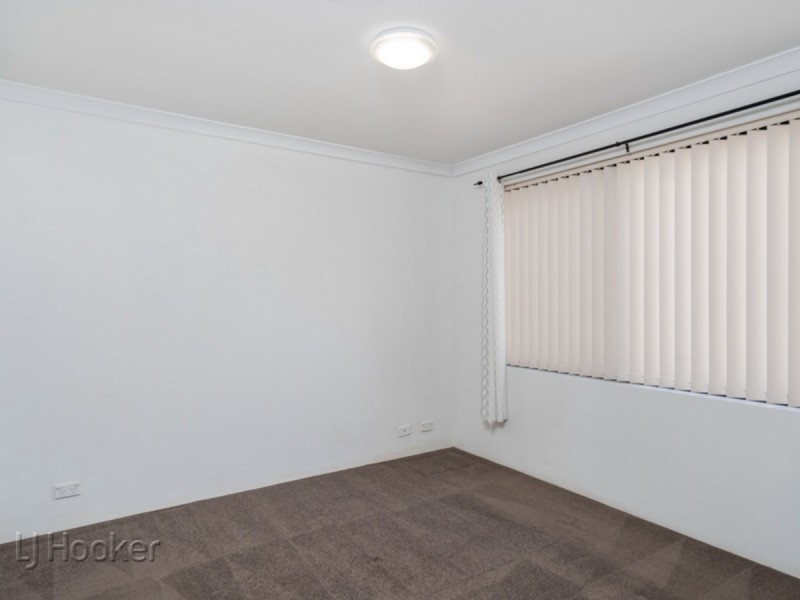18 Eldridge Grove, Cannington WA 6107