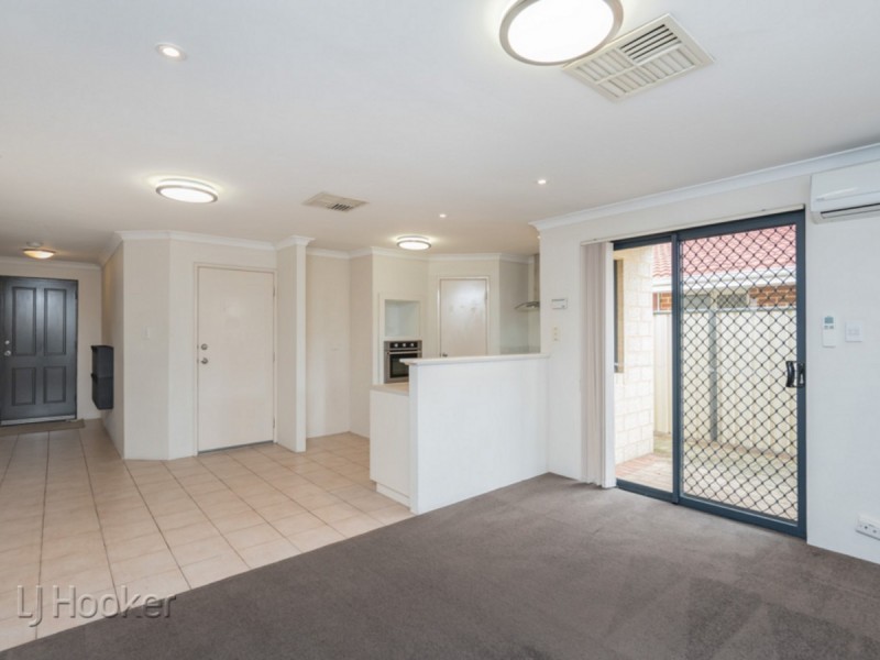 18 Eldridge Grove, Cannington WA 6107