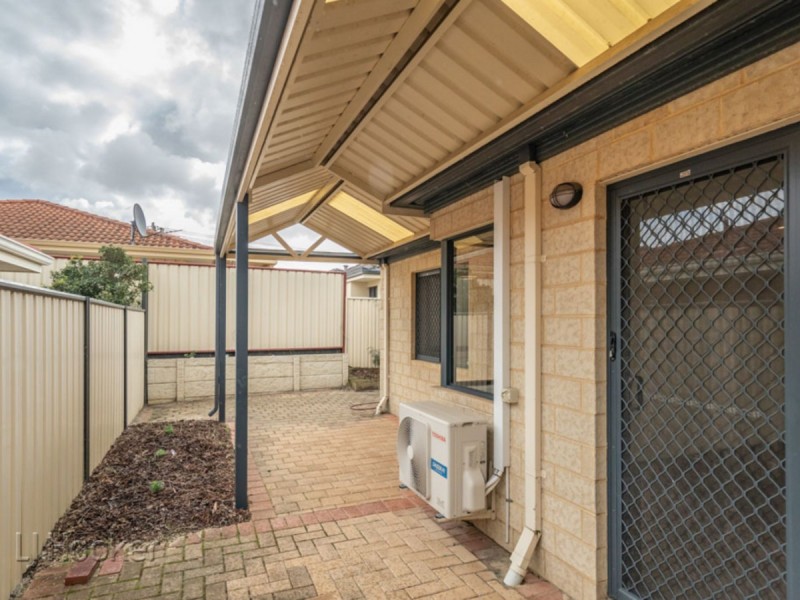 18 Eldridge Grove, Cannington WA 6107
