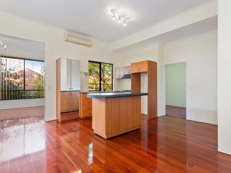 1/19 Wellington Street, East Perth WA 6004