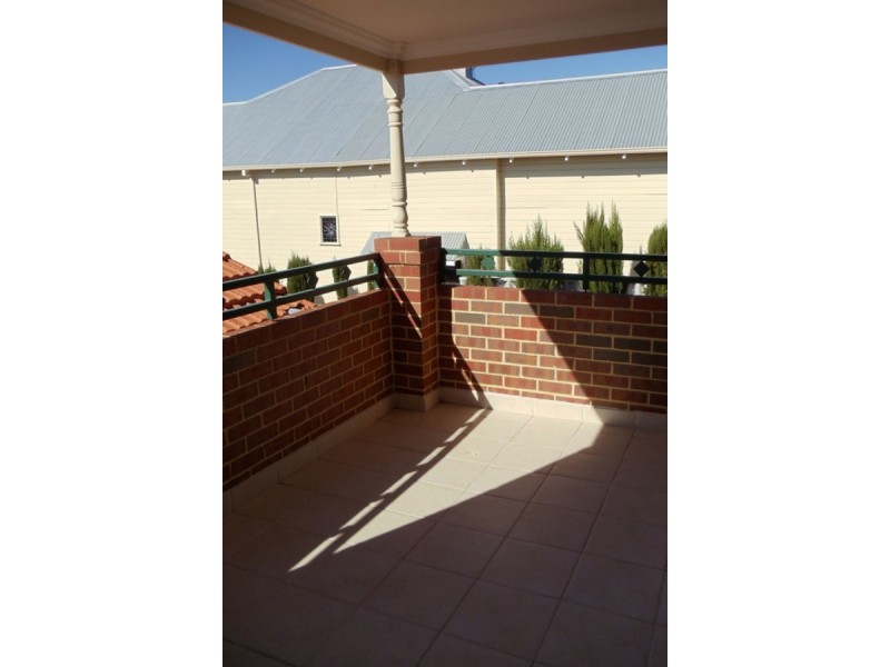 81B Caledonian Avenue, Maylands WA 6051