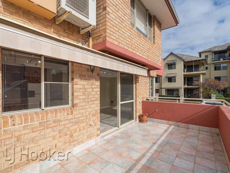 22 Constitution Street, East Perth WA 6004