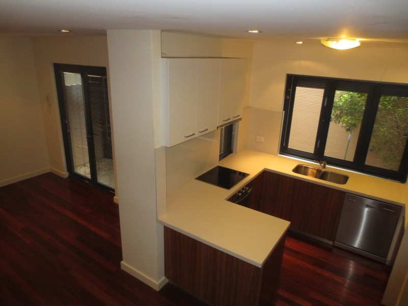 2/65-67 Raglan Road, Mount Lawley WA 6050